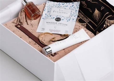 luxurious gifts for her|best luxury gifts for girlfriend.